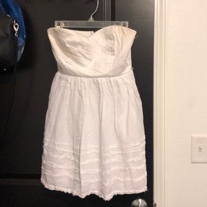 White strapless dress